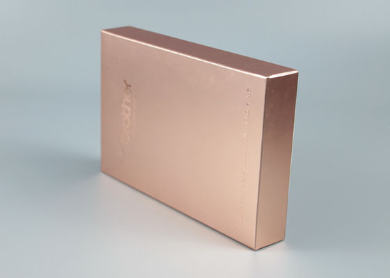 Reusable Plain Printed Packaging Boxes Kraft Paper Material With Gold Debossing