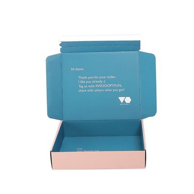 4C Offset Gift Packaging Boxes 300gsm BSCI Recycled With Disposable Tape Seal