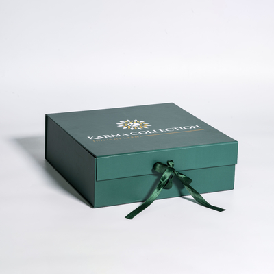 Luxury Gift Packaging Boxes with 157gsm Art Paper 1200 gsm Paperboard Paper